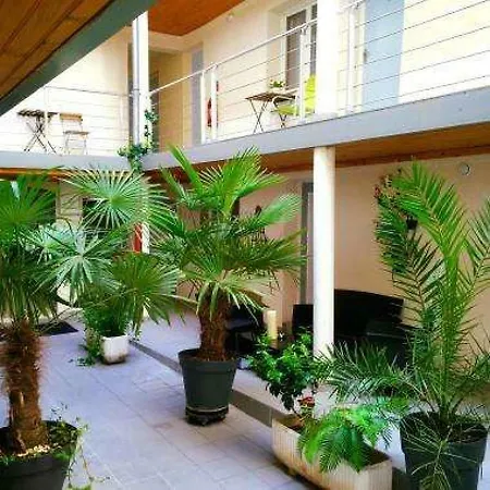Clairefontaine Otel