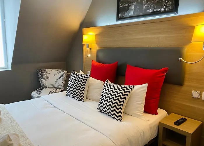 ホテル クレールフォンテーヌ