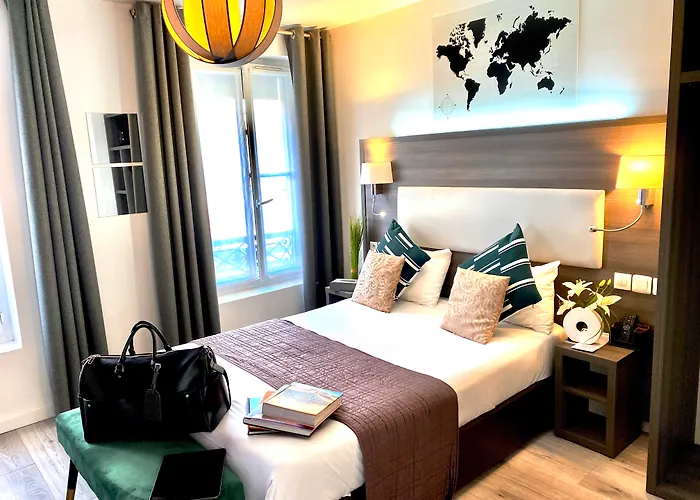 クレールフォンテーヌ 3* パリ