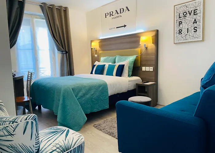 ホテル クレールフォンテーヌ 3*