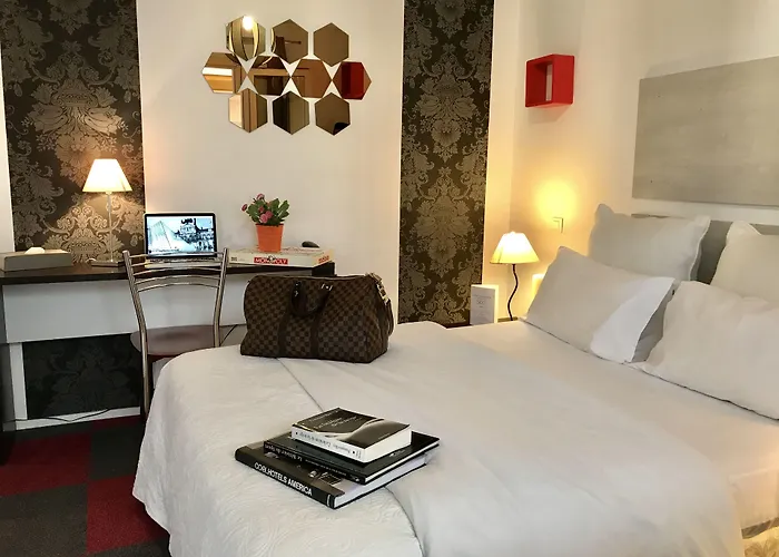 クレールフォンテーヌ ホテル