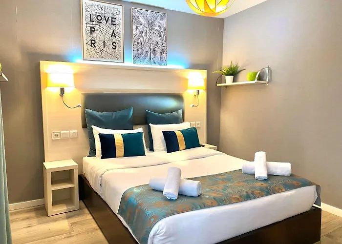 ホテル クレールフォンテーヌ